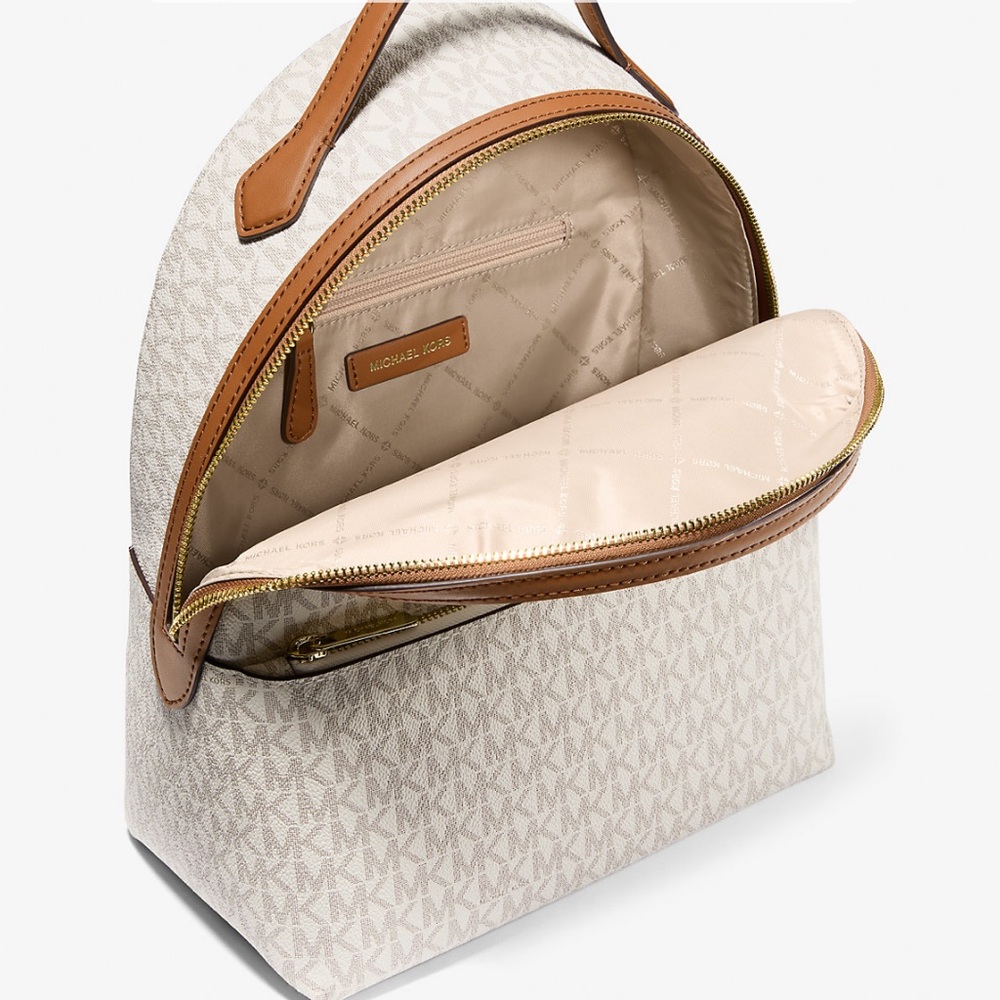 NWT in box
Michael Kors Signature Cream and Brown Backpack - Picture 2 of 3